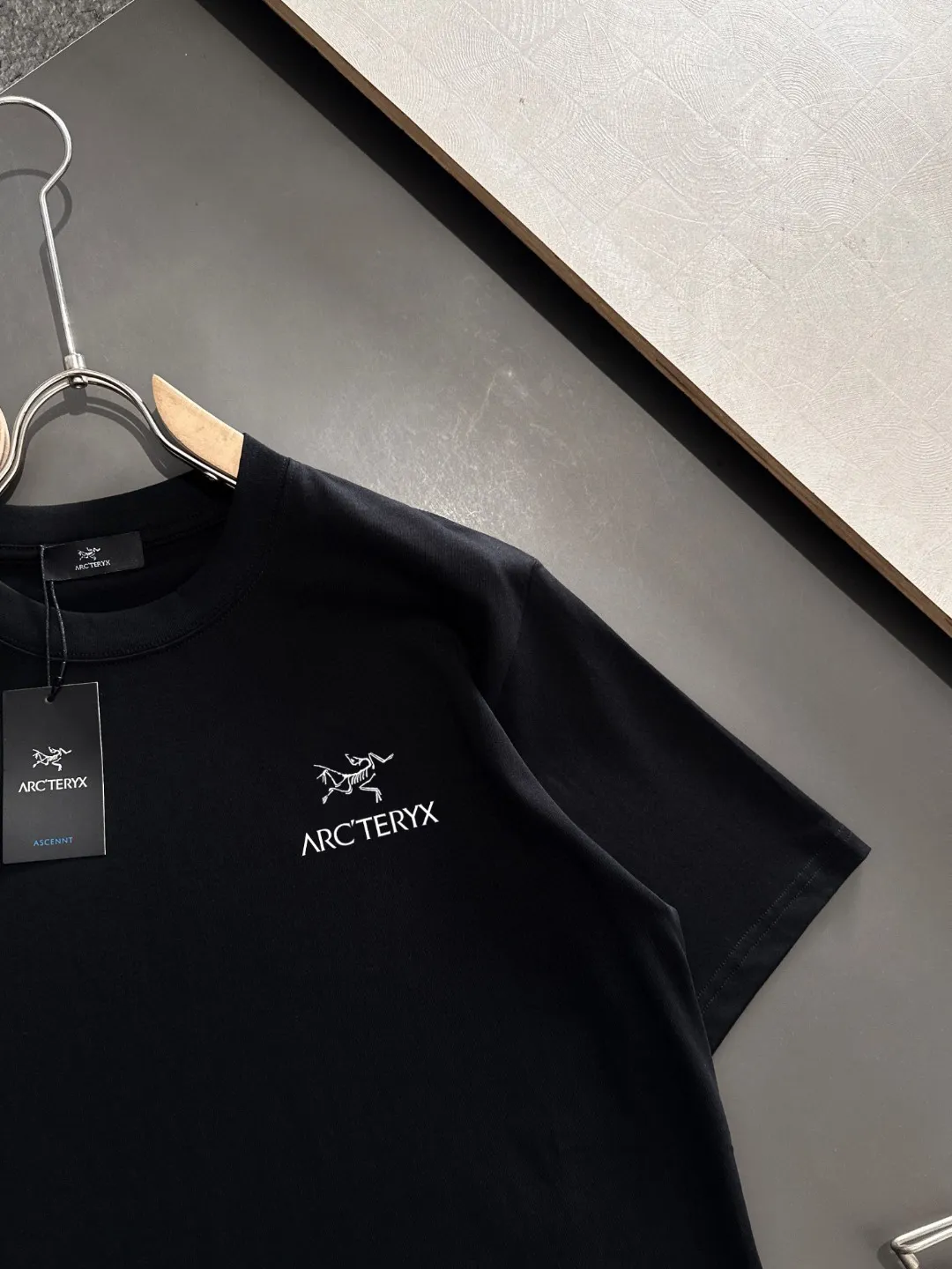 ）arc*】 T ）Hot Sale In Stock ， ， Versatile ） ， ：White、Black、） S-2XL）